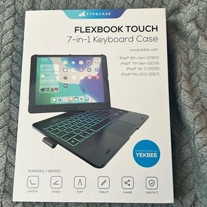 iPAD Flexbook Touch 7 in 1 keyboard case. NIB NEVER USED OR TAKEN OUT.